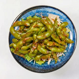 Spicy Garlic Edamame